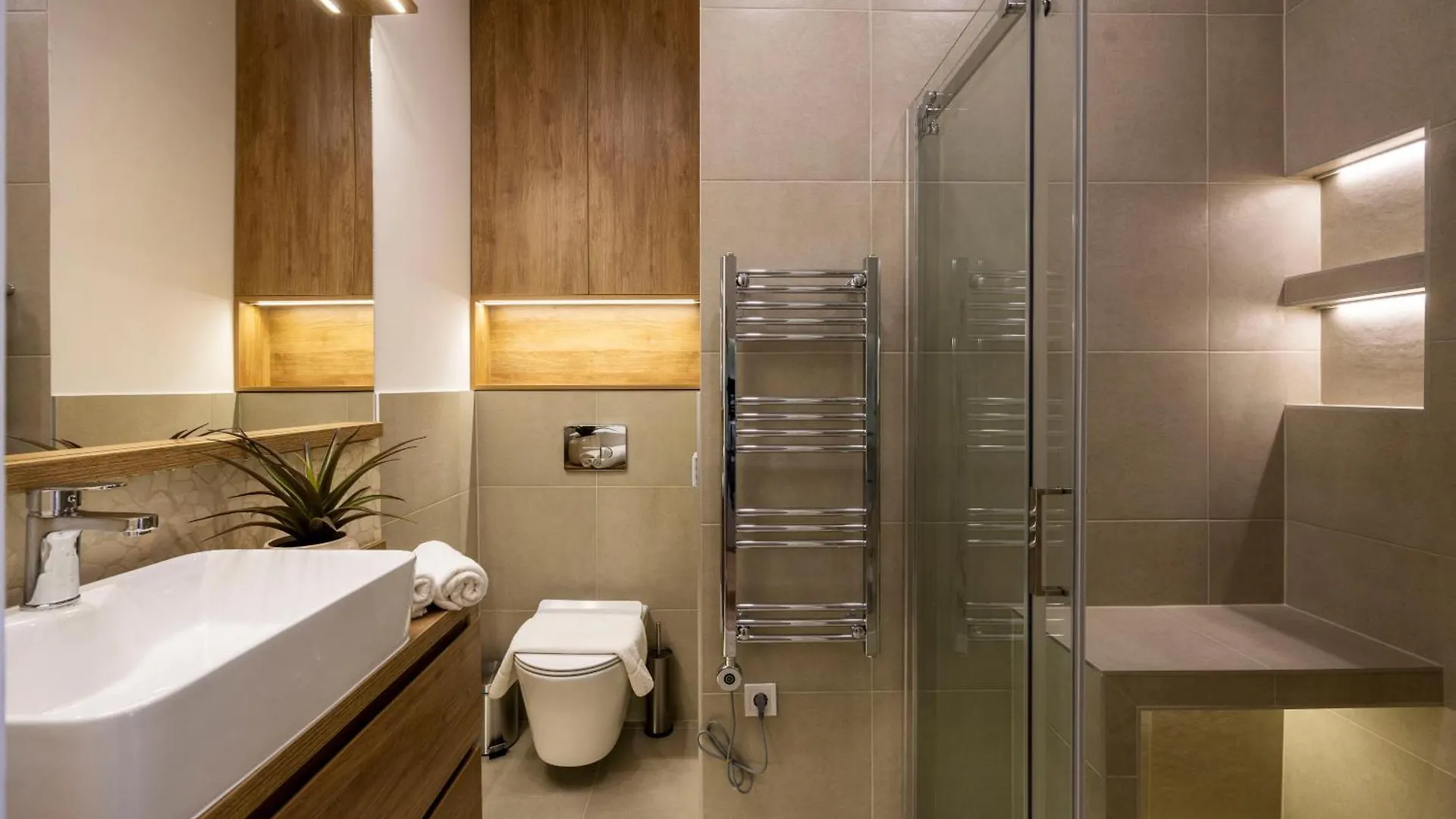 Exclusive N' Spacious Elizabeth Central Suite Budapest 0*,