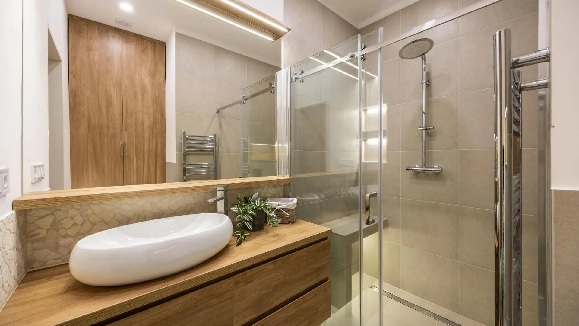 Exclusive N' Spacious Elizabeth Central Suite Budapest