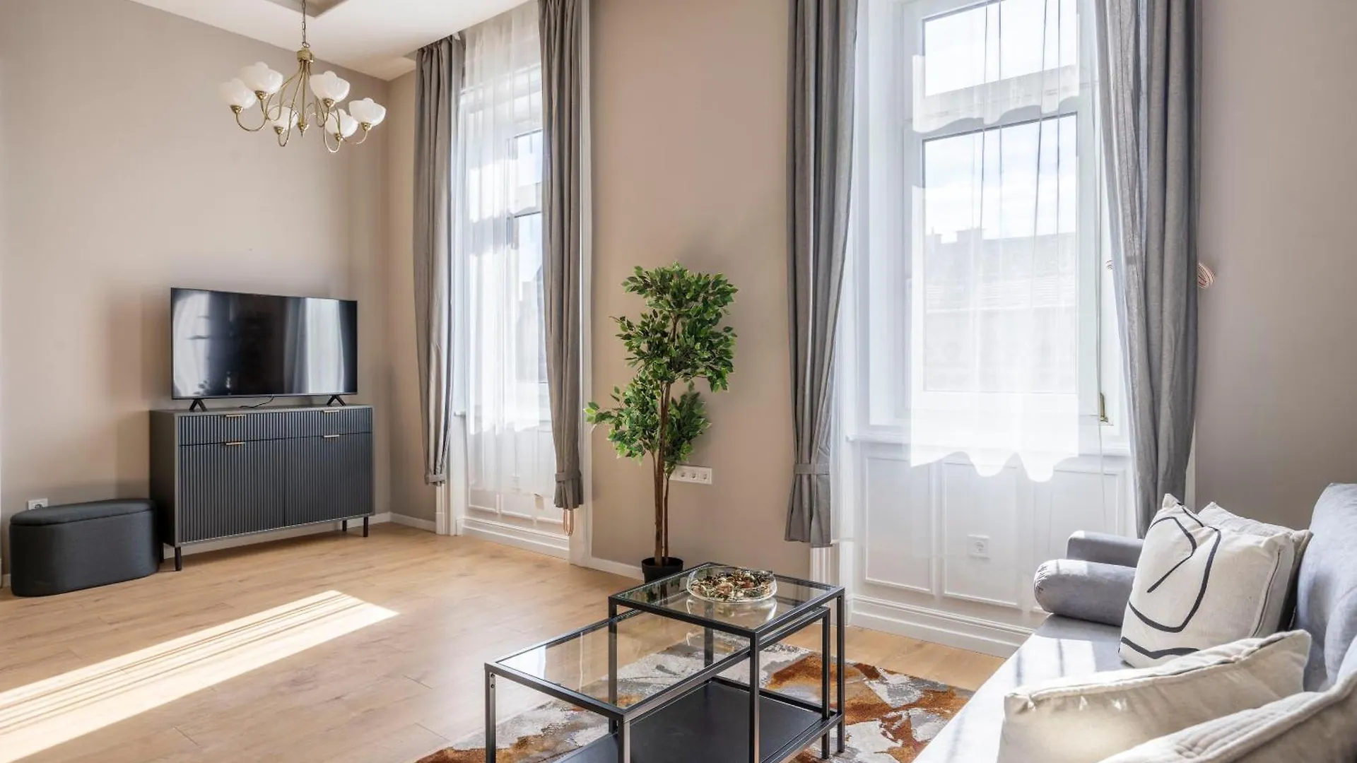 Apartment Exclusive N' Spacious Elizabeth Central Suite Budapest