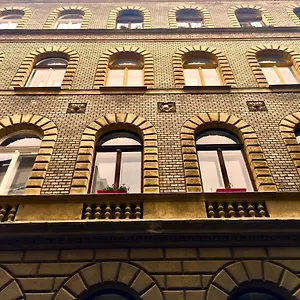 Апартаменты Entire Luxury In The Center, Будапешт